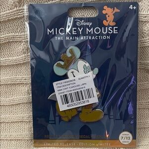 Disney Mickey Mouse The Main Attraction Prince Charming Regal Carousel LR Pin